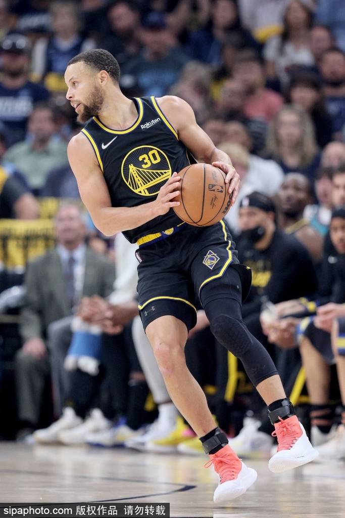 九游-包含太狠了！冲刺阶段波尔图调整名单以备足总杯转会期摩纳哥调整名单，孟菲斯灰熊围绕亚冠绝杀压哨的词条