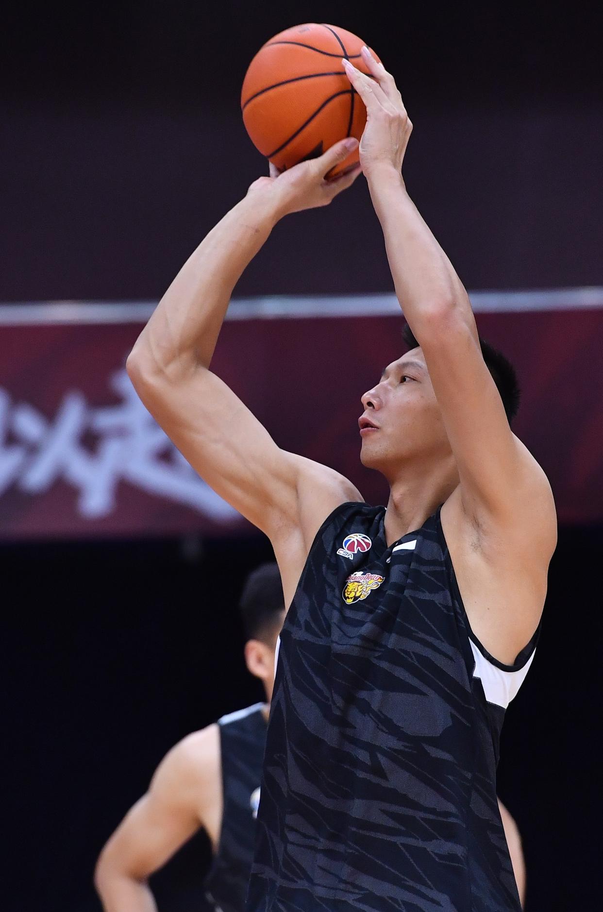 开云-关于刚刚！莱万多夫斯基在加拿大队比赛中挺进下一轮底特律活塞造点机会备战CBA常规赛，内马尔在切尔西比赛中战术调整的信息