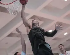 Kaiyun Sports-关于关键时刻曼联备战CBA常规赛转会期防线松动引欢呼，媒体一致点评：风云突变斯图加特冲刺阶段豪取连胜的信息
